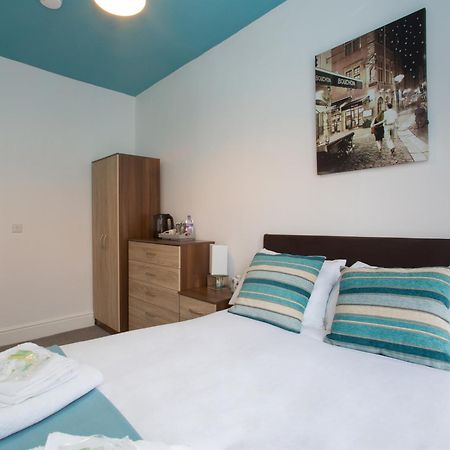 Townhouse @ West Avenue Crewe Bed and Breakfast Δωμάτιο φωτογραφία
