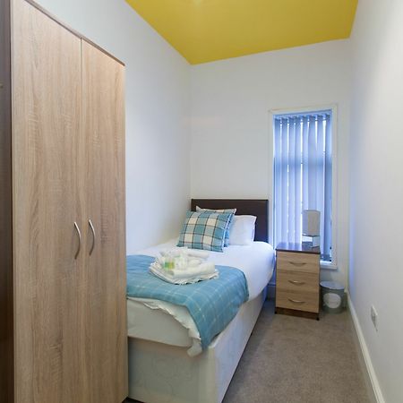 Townhouse @ West Avenue Crewe Bed and Breakfast Εξωτερικό φωτογραφία